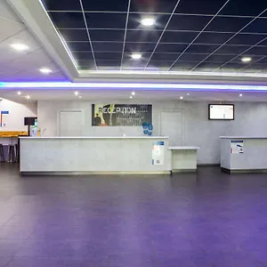 酒店 巴黎伯特蒙马​​特宜必思快捷酒店